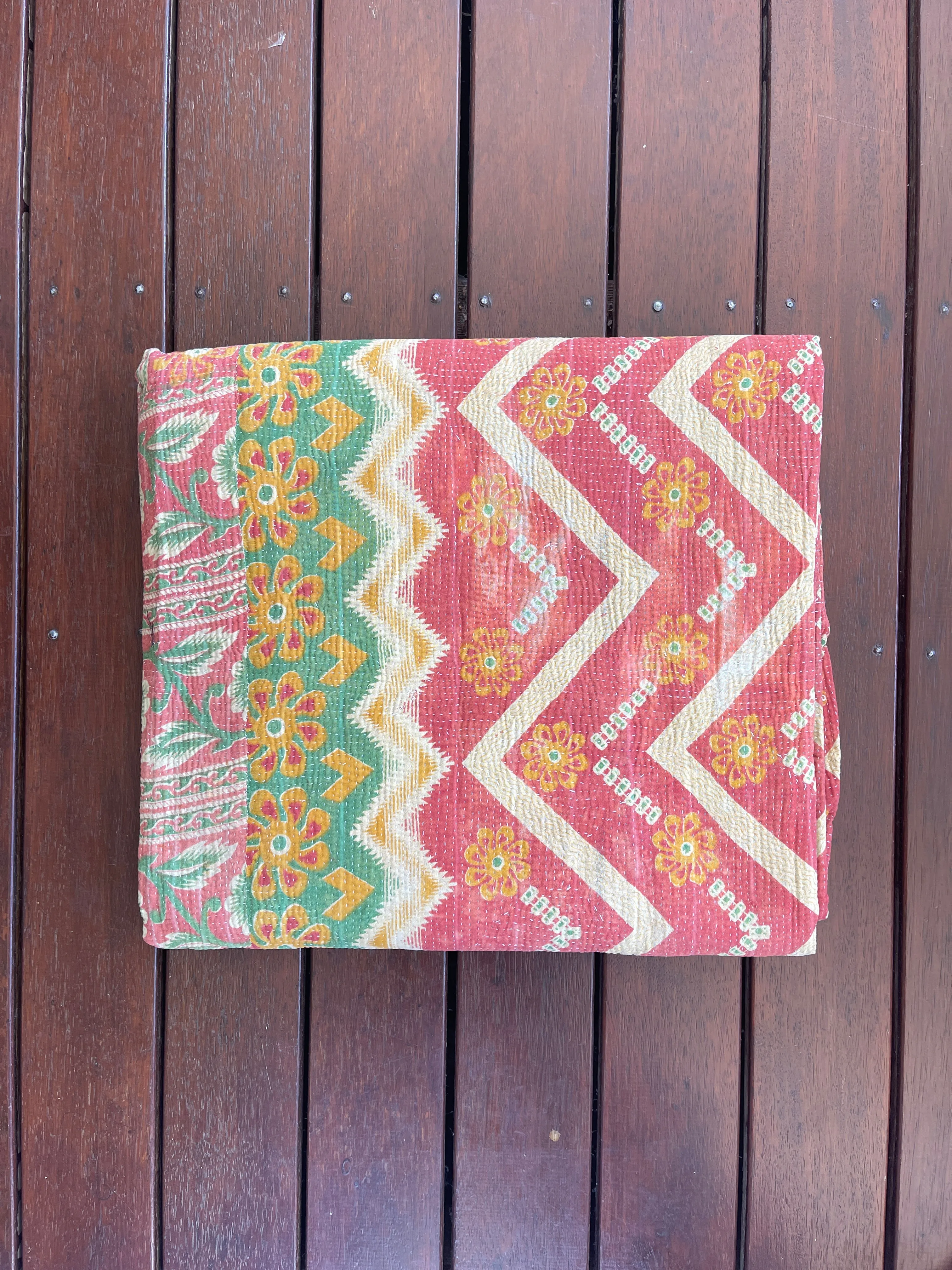 Indian Handmade Reversible Vintage Kantha Quilt Bedspread Mary